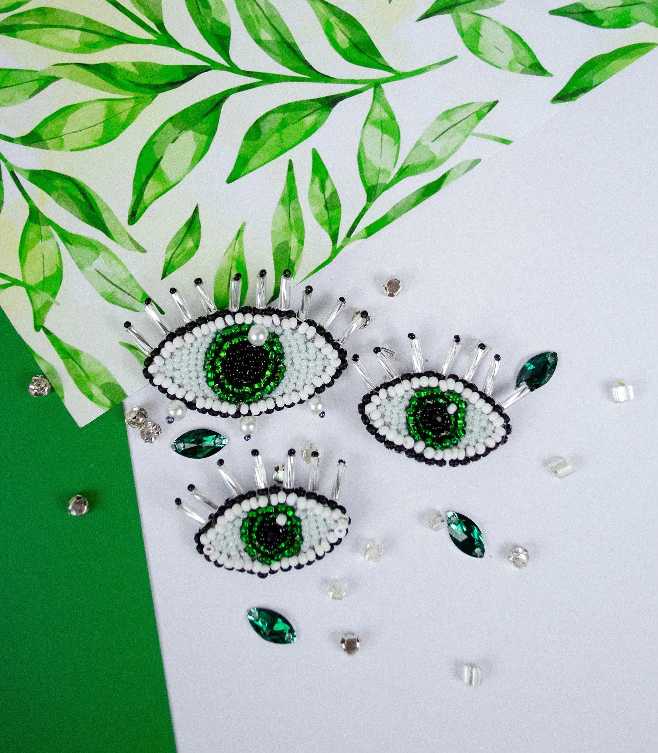 Bead Embroidery Decoration Kit  - Emerald gaze AD-230